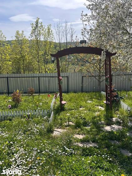 De vanzare casa ?i teren cu suprafata de 13.000mp, 52.000 euro - 1