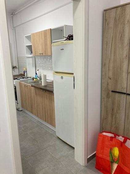 Popesti Leordeni, 300 m metrou Dimitrie Leonida - 4