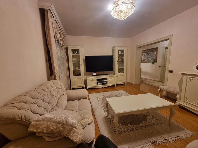 Faleza nord-apartament 3 camere de vanzare - 1