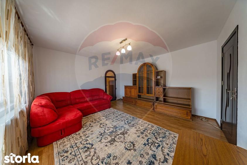Apartament cu 2 camere de inchiriat in zona Micalaca - 10