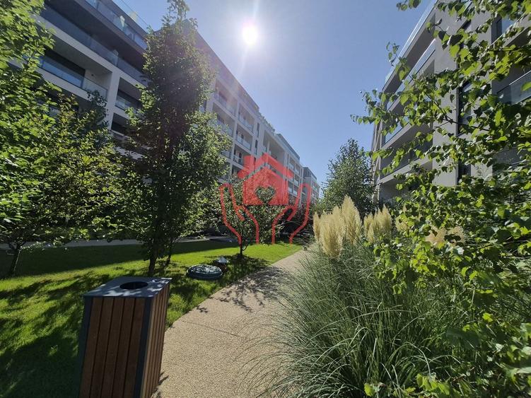 Apartament cu 2 camere semidecomandat, mobilat în Băneasa