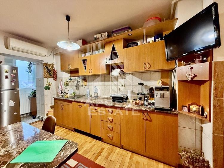 Apartament 3 camere, 2 bai, decomandat, etaj intermediar, lift, Fabric - 6