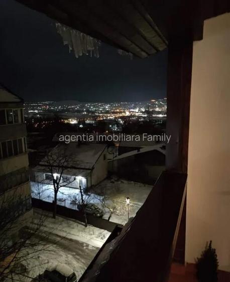 Apartament cu 4 camere decomandate ultracentral