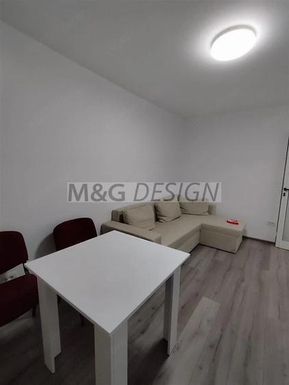 Garsonieră decomandată în Complex Studențesc