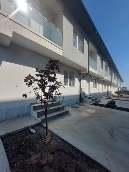 Casa în Dobroești -