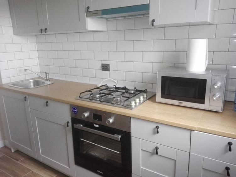 inchiriere 2 camere Dristor Metrou - 9