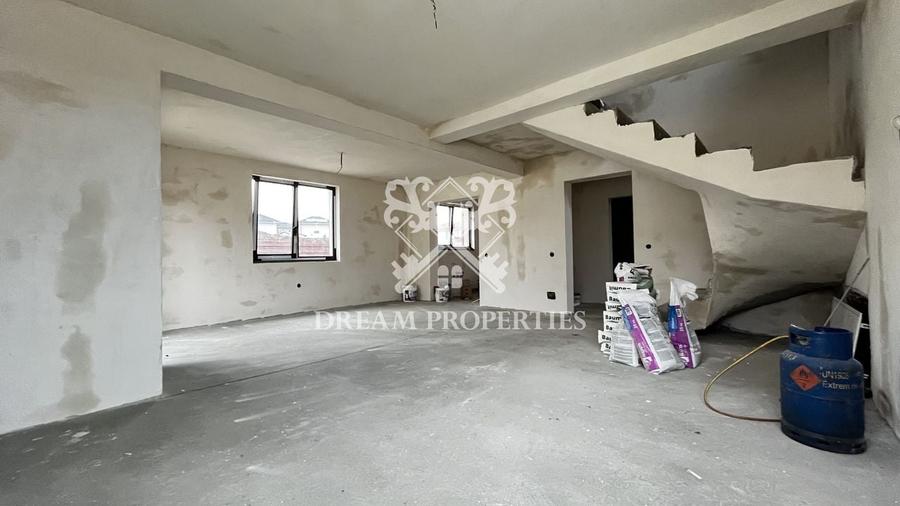 Casa de vanzare 120 mp, 4 camere,3 bai, teren 350 mp, DEZMIR - 4