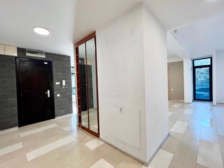 INCHIRIERE SPATIU DE BIROU // BANEASA- ALEEA TEISANI - 8