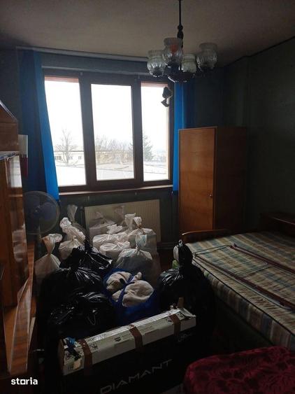 De vanzare apartament cu 3 camere,2 bai, 2 balcoane,situat in zona BCR - 1