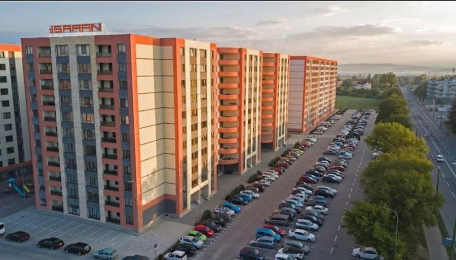 Inchiriez 2 camere - 1