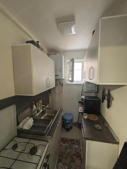 Mureseni - Vanzare apartament 2 camere - Str. Hunedoara - 2