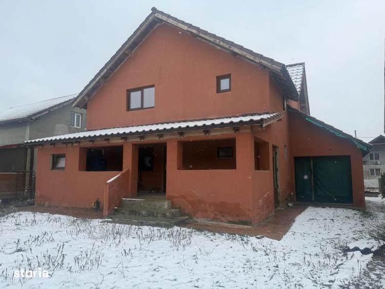 Casa S+P+1, 280 mp utili, 2000 mp teren, zona Podari - 7
