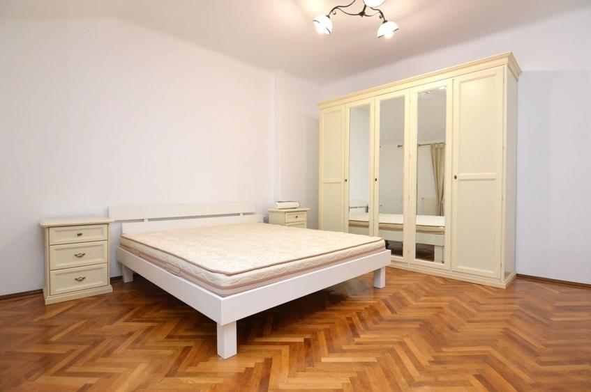 INCHIRIERE APARTAMENT 3 CAMERE CALEA CALARASILOR - HALA TRAIAN - 21