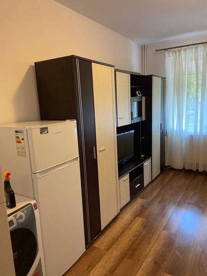 Inchiriez garsoniera zona bularga - 4