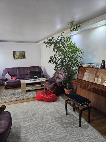 CASA 5 CAMERE - STADION - 2