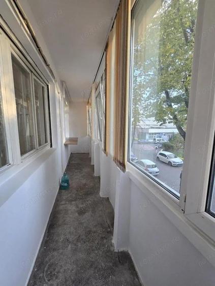 Apartament 3 camere, Nord Complexul Mare, etaj 1 - 9