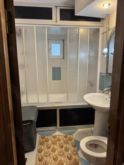 Inchiriez apartament 2 camere decomandat - 10