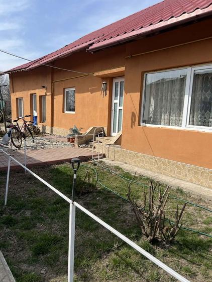 Vand casa sat Malaiesti - 2