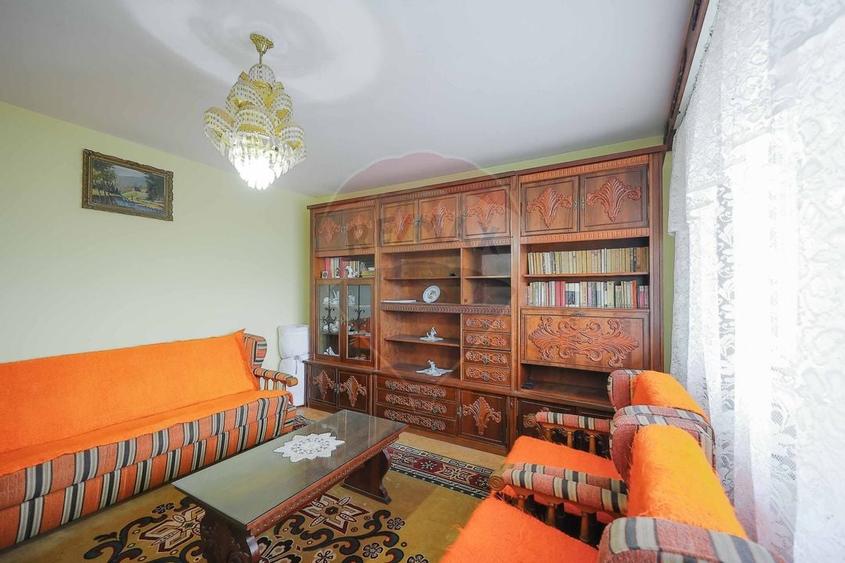 Apartament decomandat cu 3 camere, 75 mp, de vanzare - Zona Cantemir - 19