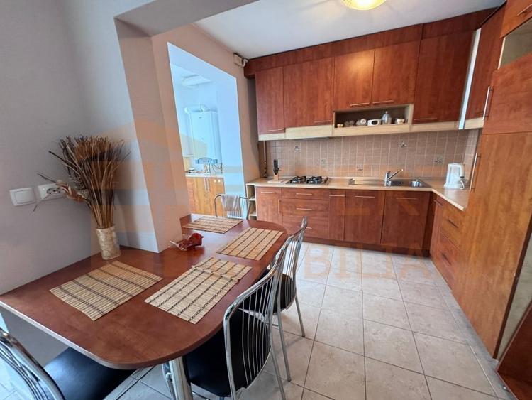 Apartament 3 camere de vanzare, situat in Zona Centrala - 1