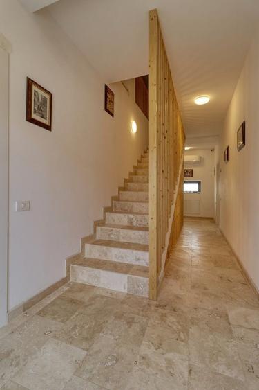 Corbeanca Business Center P+1+M | 19 camere | 400 mp utili/ 8 parcari - 9