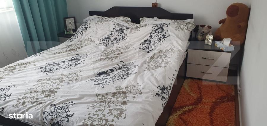 Apartament cu 2 camere semidecomandat, mobilat în Central