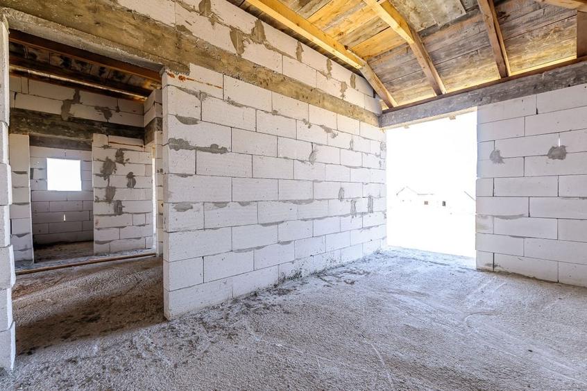 Casa Ta  – Într-un cartier nou, lângă natură în Frumușeni, Arad - 9