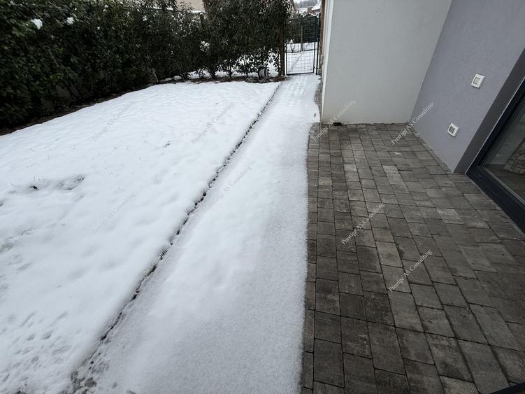 Casa moderna cu 4 camere, 2 bai, terasa si gradina de 50mp - zona Crisan - 2