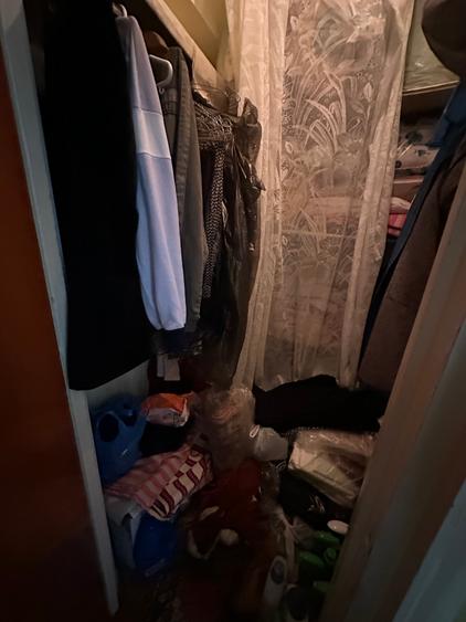 Apartament cu 4 camere semidecomandat în Lujerului