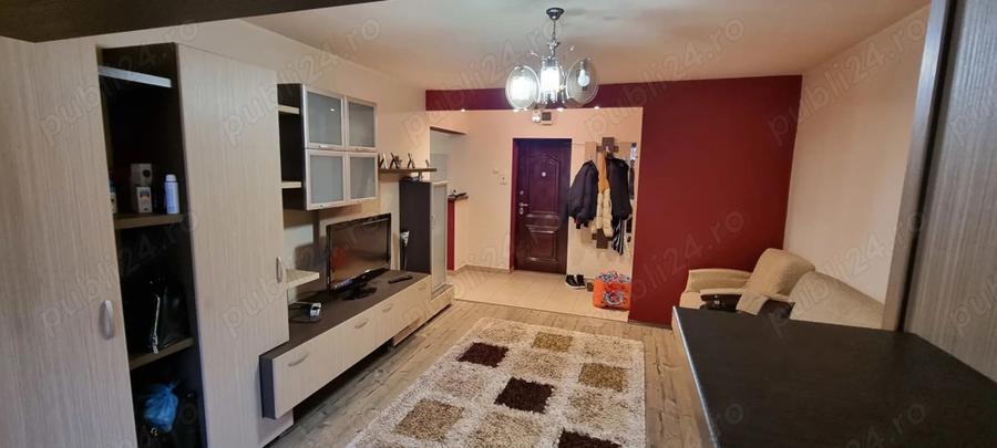 De vanzare apartament recent renovat si amenajat, cu 2 camere in Cartierul Dambu pe Str Ion Buteanu, - 1