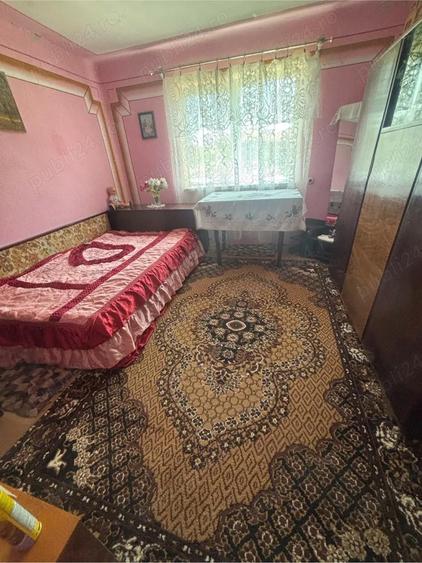 vanzare casa si teren - 6