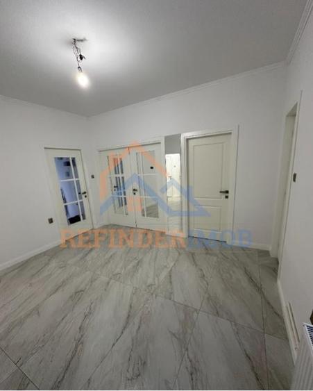 Apartament de vanzare 3 camere zona Tineretului - 6