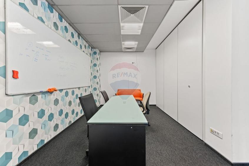 Spatiu comercial de inchiriat in zona Piata Romana - 10