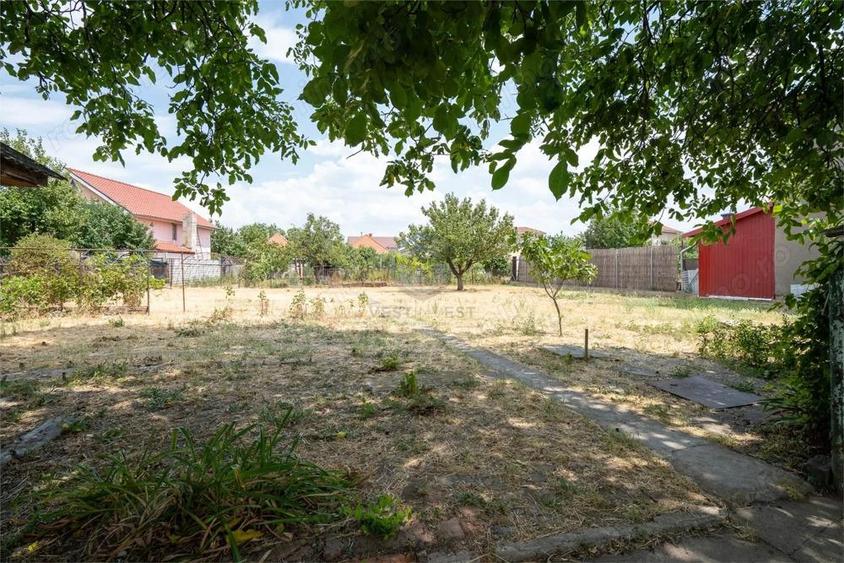Casa singur in curte cu acces auto si teren 993 mp in Iosia. - 6