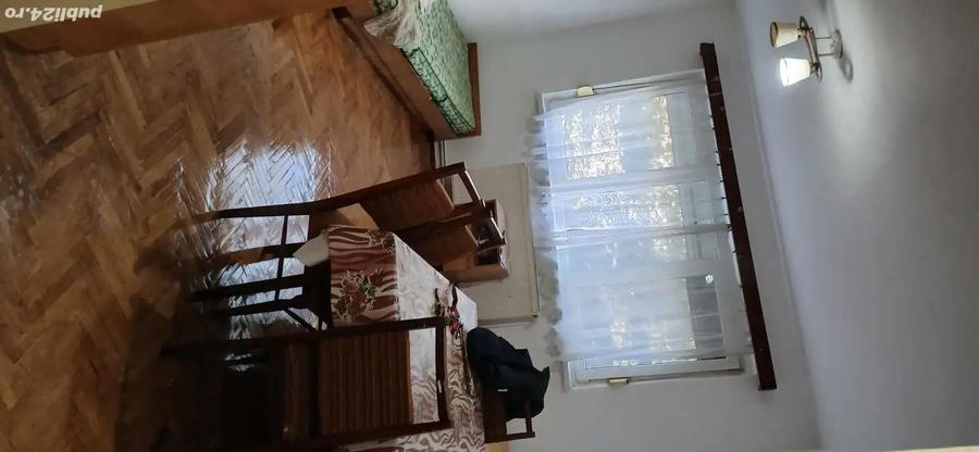 Apartament de inchiriat 3 Camere MICRO 2 zona centrala - 1