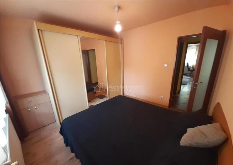 Resita, 2 Cam. Dec., Mobilat Utilat, Parter Inalt, Micro 4 - 4