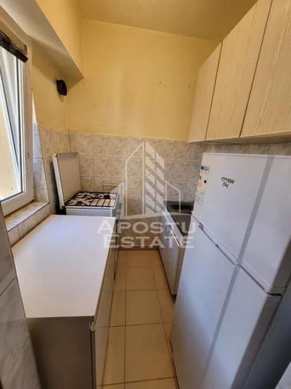 Apartament cu 1 camera, zona UMT, Etaj 1 - 4