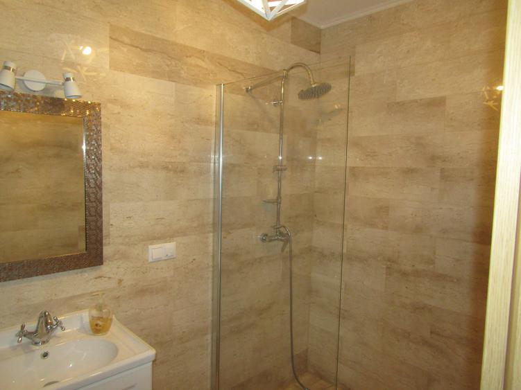 Casă de închiriat în Șelimbăr – zona străzii Triajului - 8