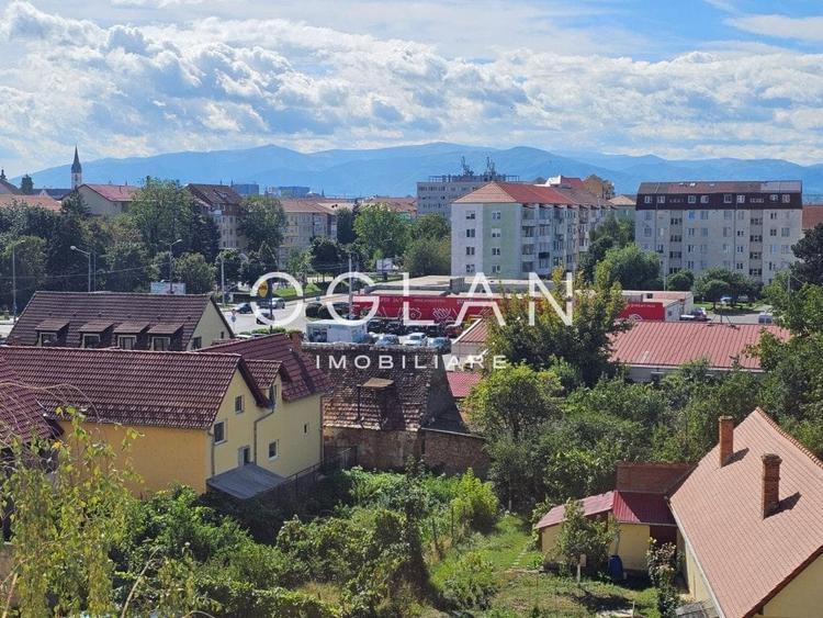 Apartament 3 camere 72 mp utili, lift, zona Terezian 0% Comision - 1