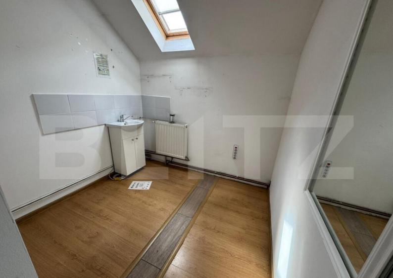 Spa?iu comercial 84 mp de inchiriat- perfect pentru salon - 8