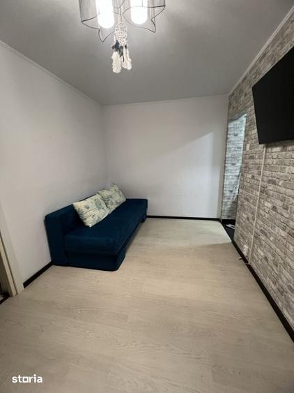 Apartament cu 2 camere semidecomandat, mobilat în Brătianu