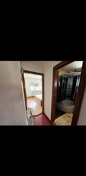 Vand apartament cu 3 camere decomandat - 11