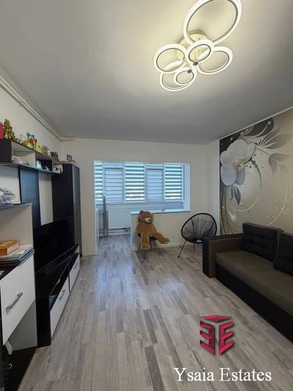 EXCLUSIVITATE - 2 DECOMANDATE - GATA DE MUTARE! ANDA -STRADAL - CENTRALA GAZE - - 3