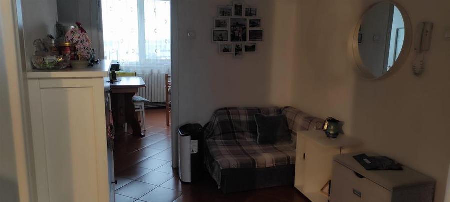 Ap 3 cam conf 1 Scolilor 75 mp mobilat si utilat - 11