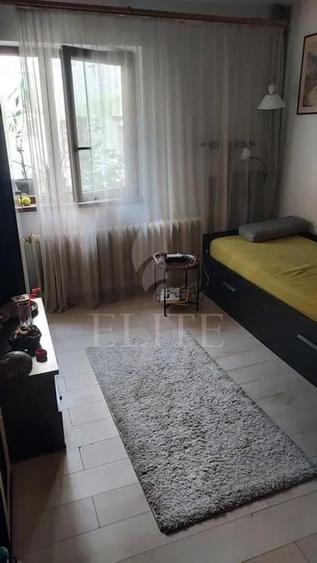 Apartament 3 camere &icirc;n zona HERMES - 1