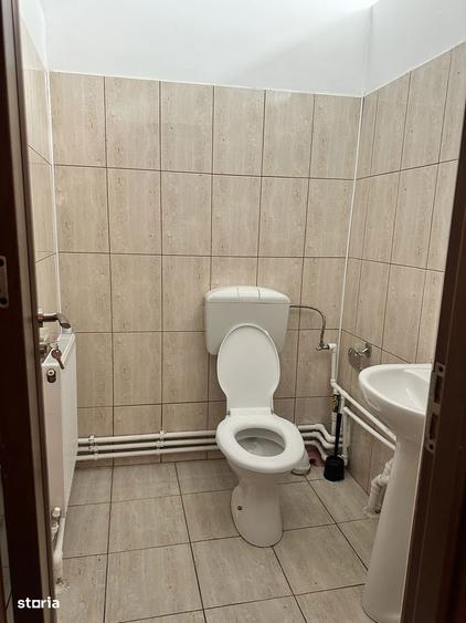 Casa De Vanzare Mobilata Pretabil Afacere Liberty Mall Trafic Greu - 7