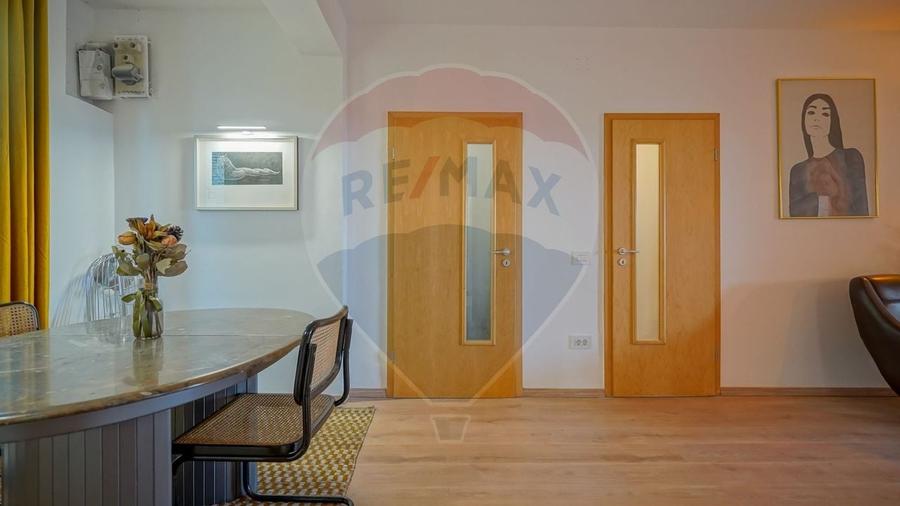 Apartament cu 3 camere in casa, curte proprie si garaj - 14