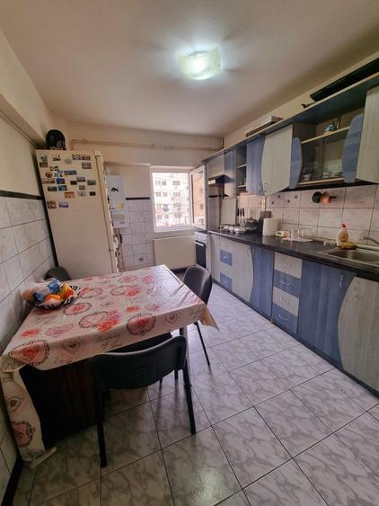 De vanzare apartament 2 camere - 5