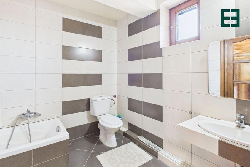 Vilă cu 6 camere - Zona Subcetate - Arad - 29