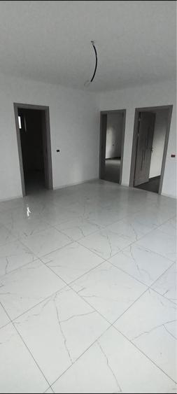 Casa De Vanzare In Valu Lui Traian - 1